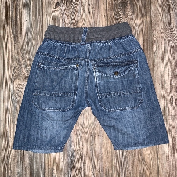 Next - Picture 2 of 2